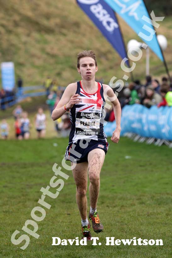 Henry Pearce (GB) during the junioer mens BUPA Great Edinburgh Cross country.